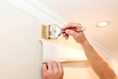 Pose de papier peint à Ambillou — revêtements muraux et toiles de verre